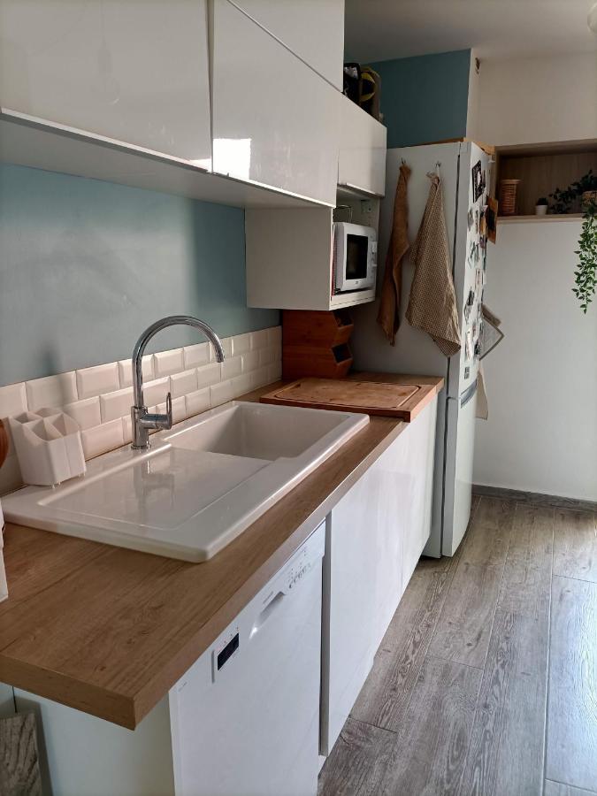 Appartement Proche Mer Avec Terrasse Et Jardin Privatif Hyères Eksteriør bilde